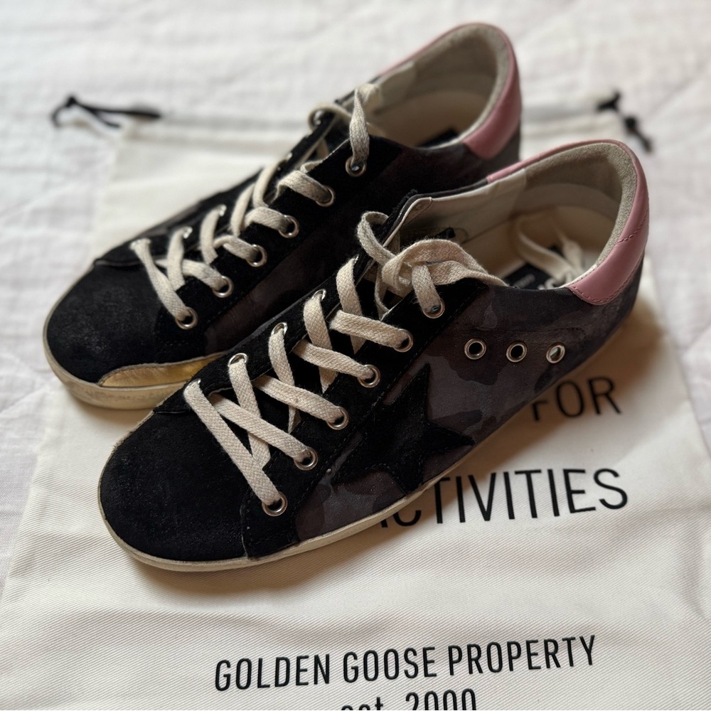 Golden goose sneaker